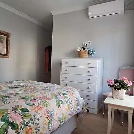 Homestay Moderno Y Acogedor Parquesol